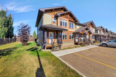 Photo of 4738 13 Street #9, Lloydminster, SK S9V 1Z5 (MLS # A2349689)
