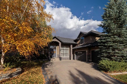 129 Heritage Lake Drive Heritage Pointe AB T1S 4H7