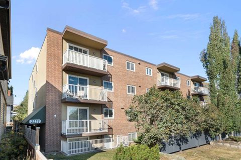 Photo of 2221 14 Street SW #201, Calgary, AB T2T 3T2 (MLS # A2263044) Photo of 2221 14 Street SW #201, Calgary, AB T2T 3T2 (MLS # A2263044)