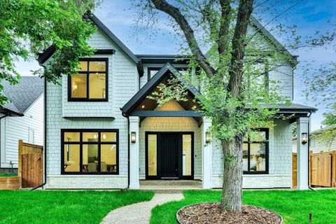 6312 Lacombe Way SW Calgary AB T3E 5T3