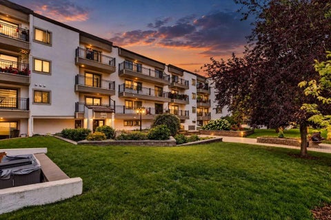 Photo of 723 57 Avenue SW #214, Calgary, AB T2V 4Z3 (MLS # A2330487)