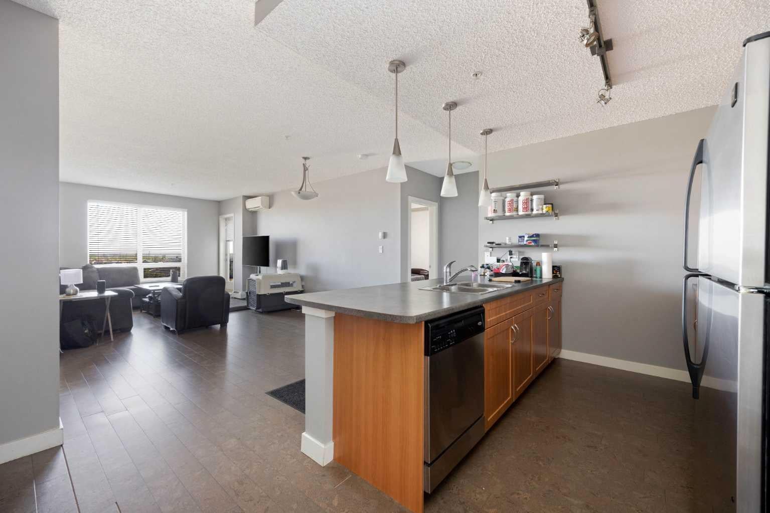 136C Sandpiper Road 606