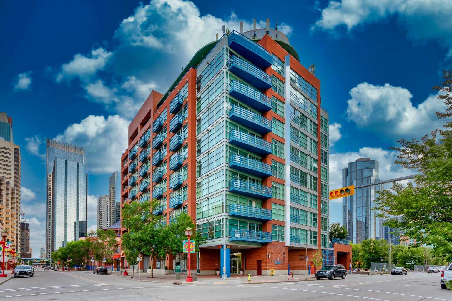 205 Riverfront Avenue SW 201