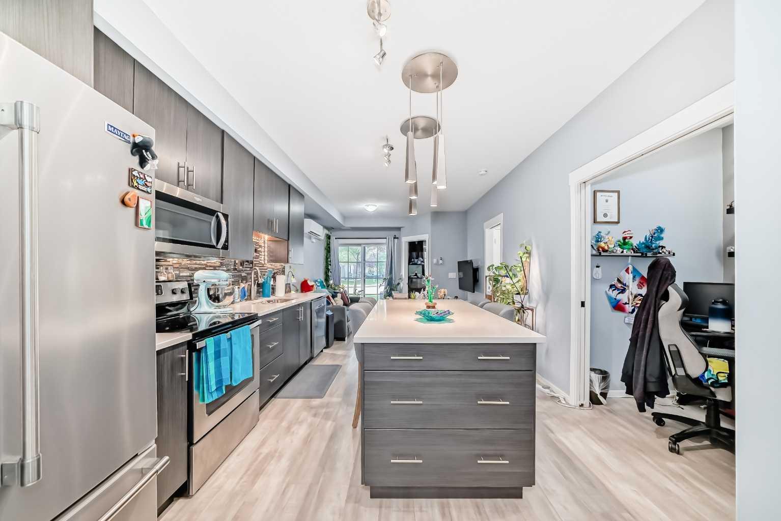 215 Legacy Boulevard SE 2115