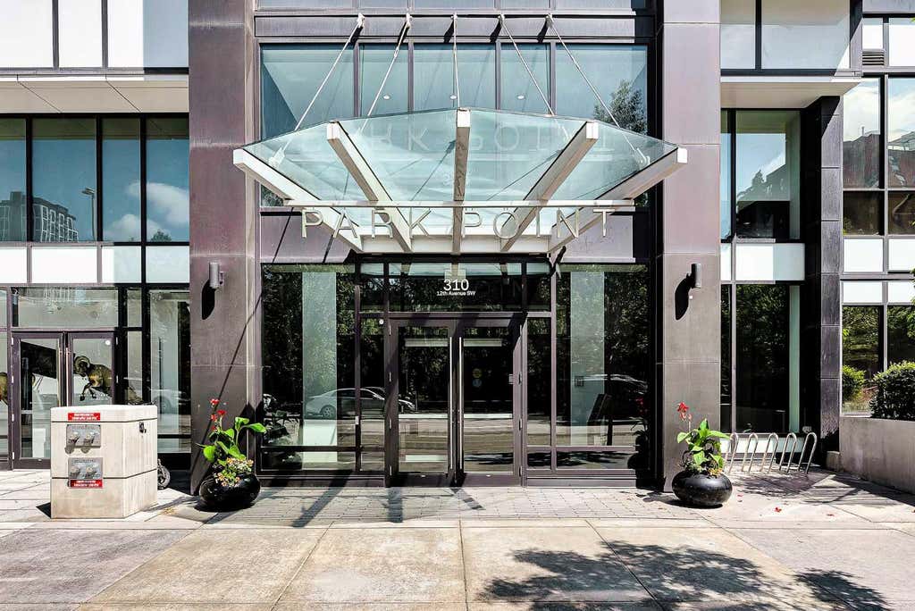 Photo of 310 12 Avenue SW #603, Calgary, AB T2R 1B5 (MLS # A2319390)