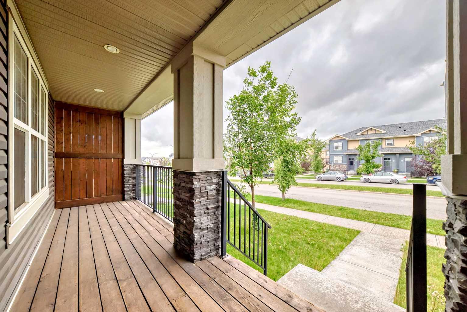 532 Evanston Link NW
