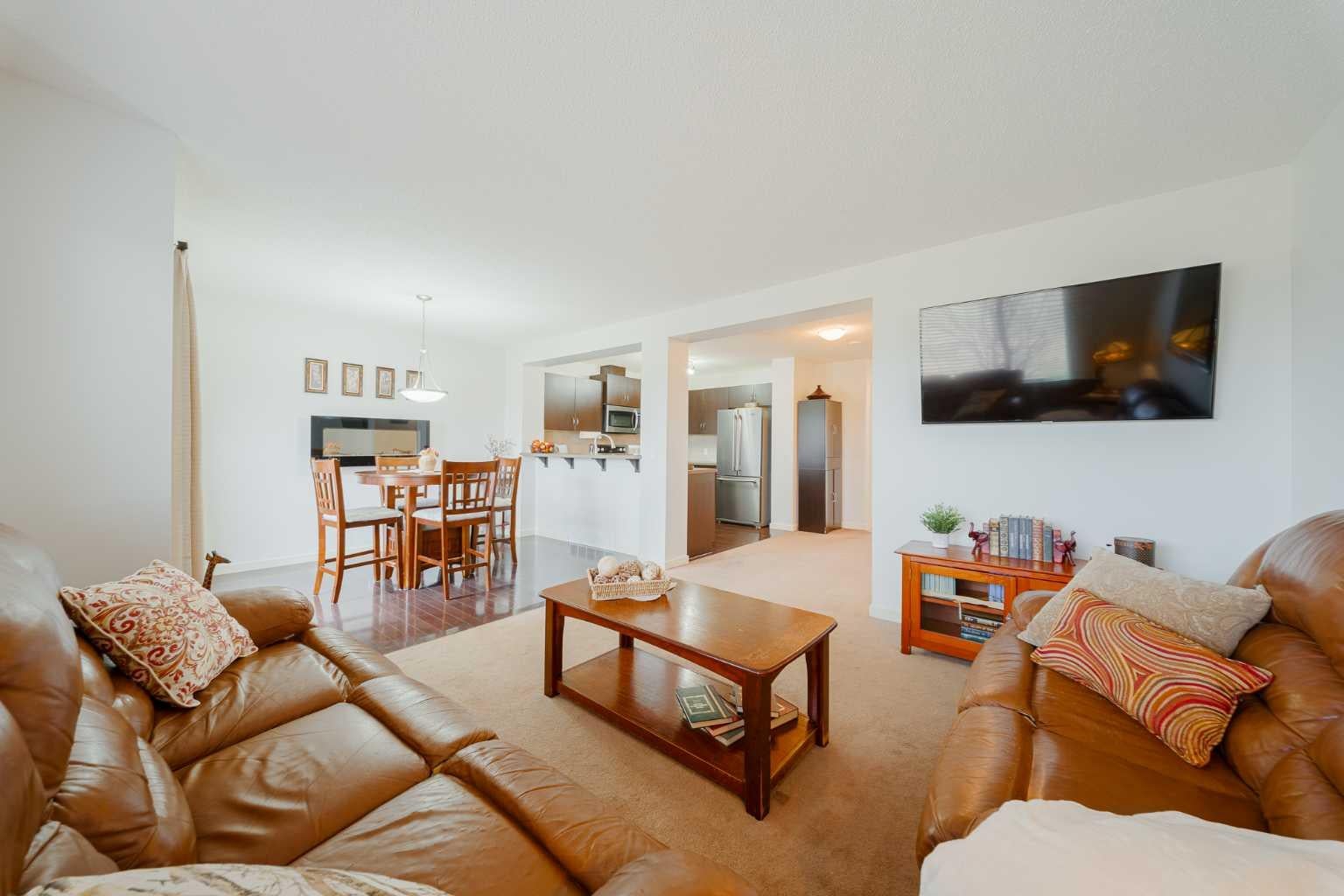 150 River Heights Crescent