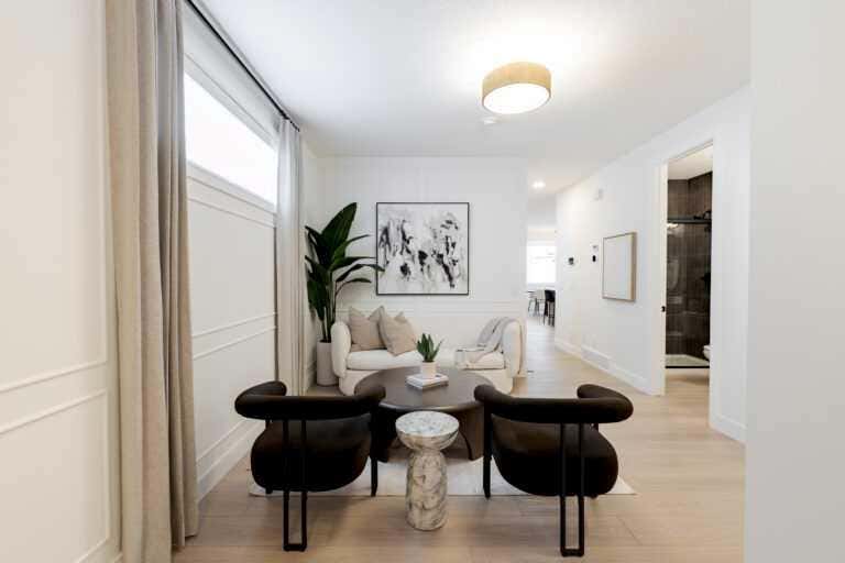 Photo of 43 Marmot Grove NW, Calgary, AB T3R 2H1 (MLS # A2337602)
