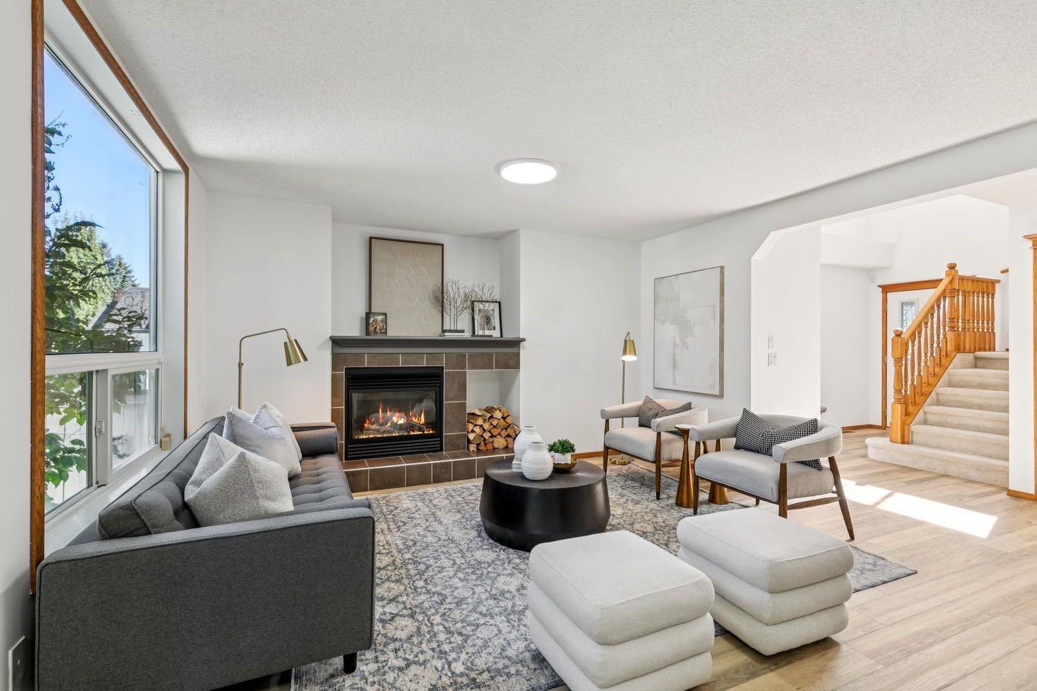 2020 Bridlemeadows Manor SW