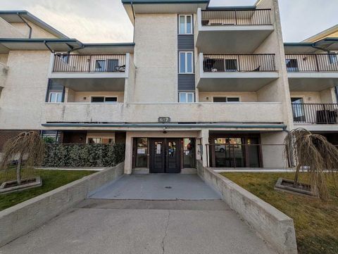 647 1 Avenue NE 108 Calgary AB T2E 0B5