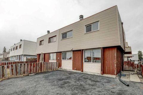 Photo of 519 64 Street NE #1, Calgary, AB T2K 2M7 (MLS # A2215361) Photo of 519 64 Street NE #1, Calgary, AB T2K 2M7 (MLS # A2215361)