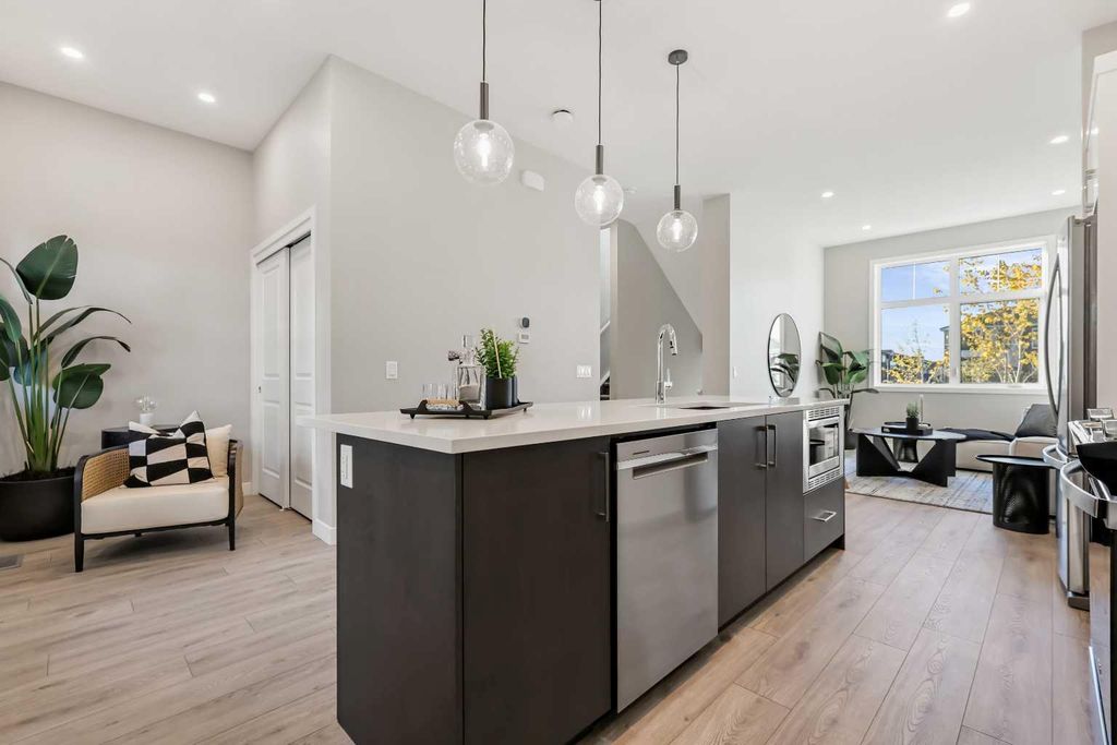 Photo of 185 Mahogany Gardens SE #402, Calgary, AB T3M 3Y2 (MLS # A2268414)