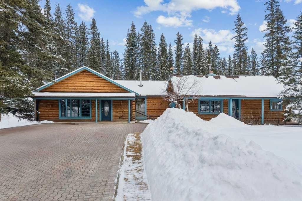 Photo of 4 Pine Avenue, Bragg Creek, AB T0L 0K0 (MLS # A2292680)
