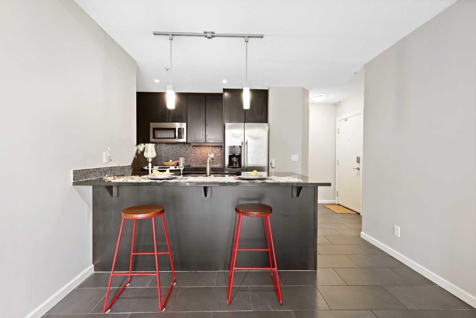 211 13 Avenue SE 2008