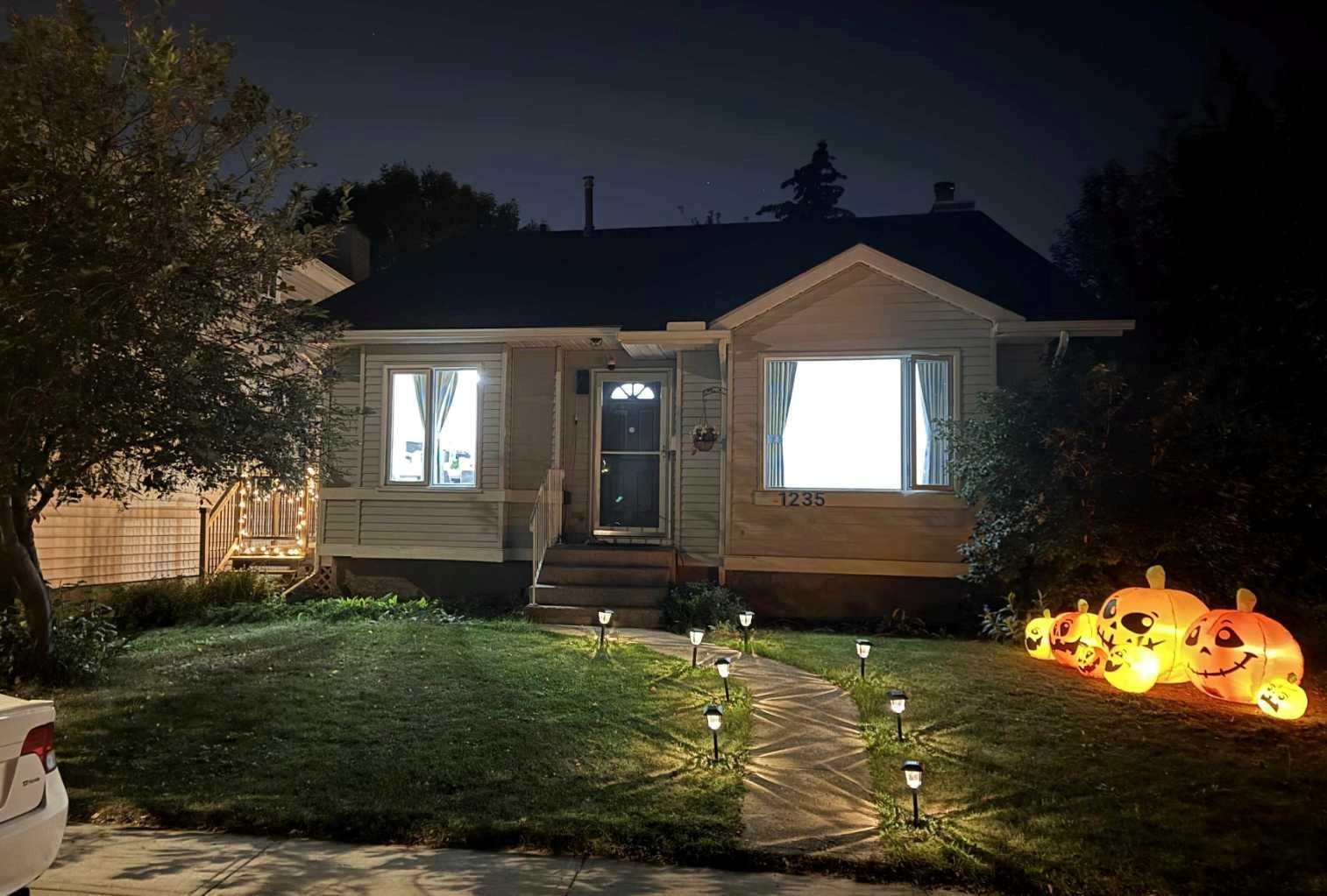 1235 Sandpiper Road NW