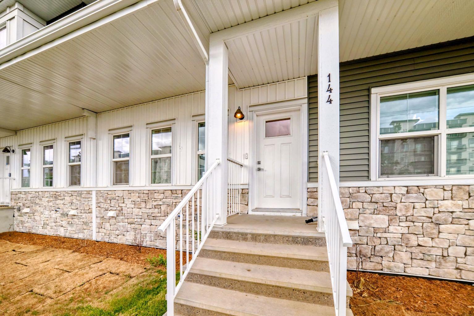 144 Merganser Drive W