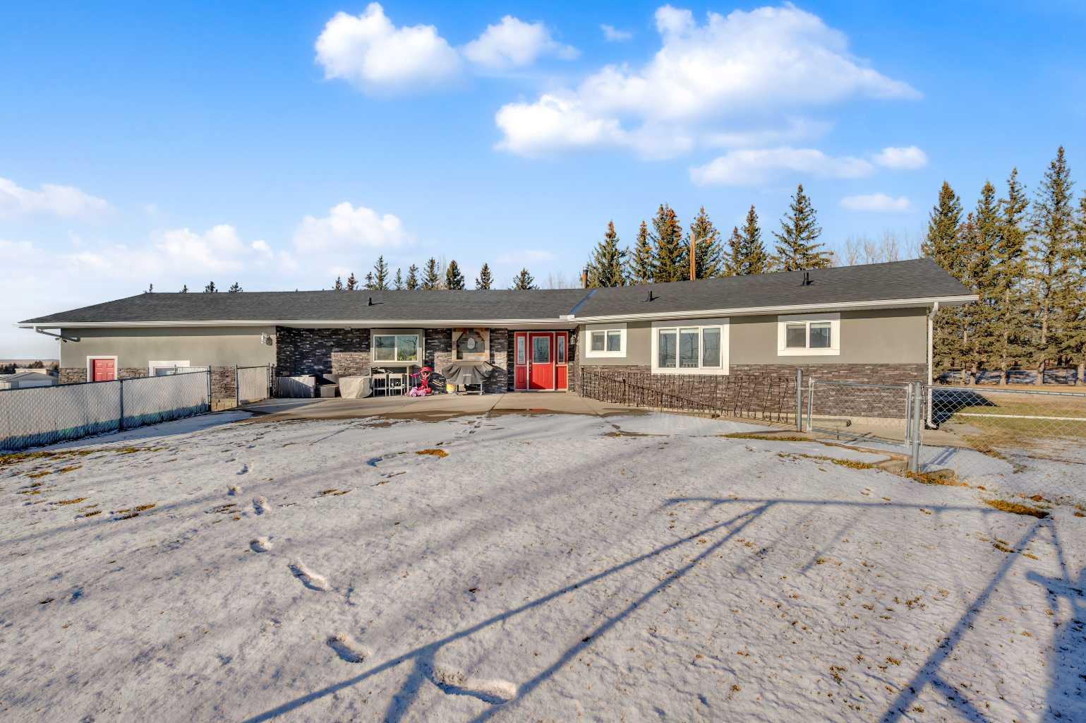 261161 Mountain View Road