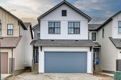 Photo of 30 Bartlett Row SE, Calgary, AB T3S 0N9 (MLS # A2311743)