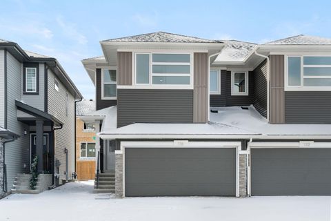136 Southbow Village Way Cochrane AB T4C 3J9