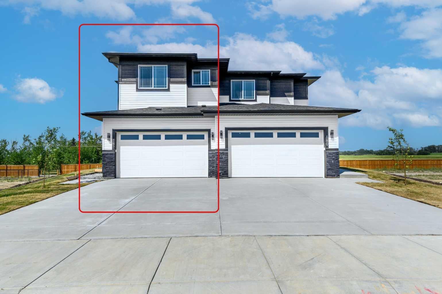182 Lakewood Crescent