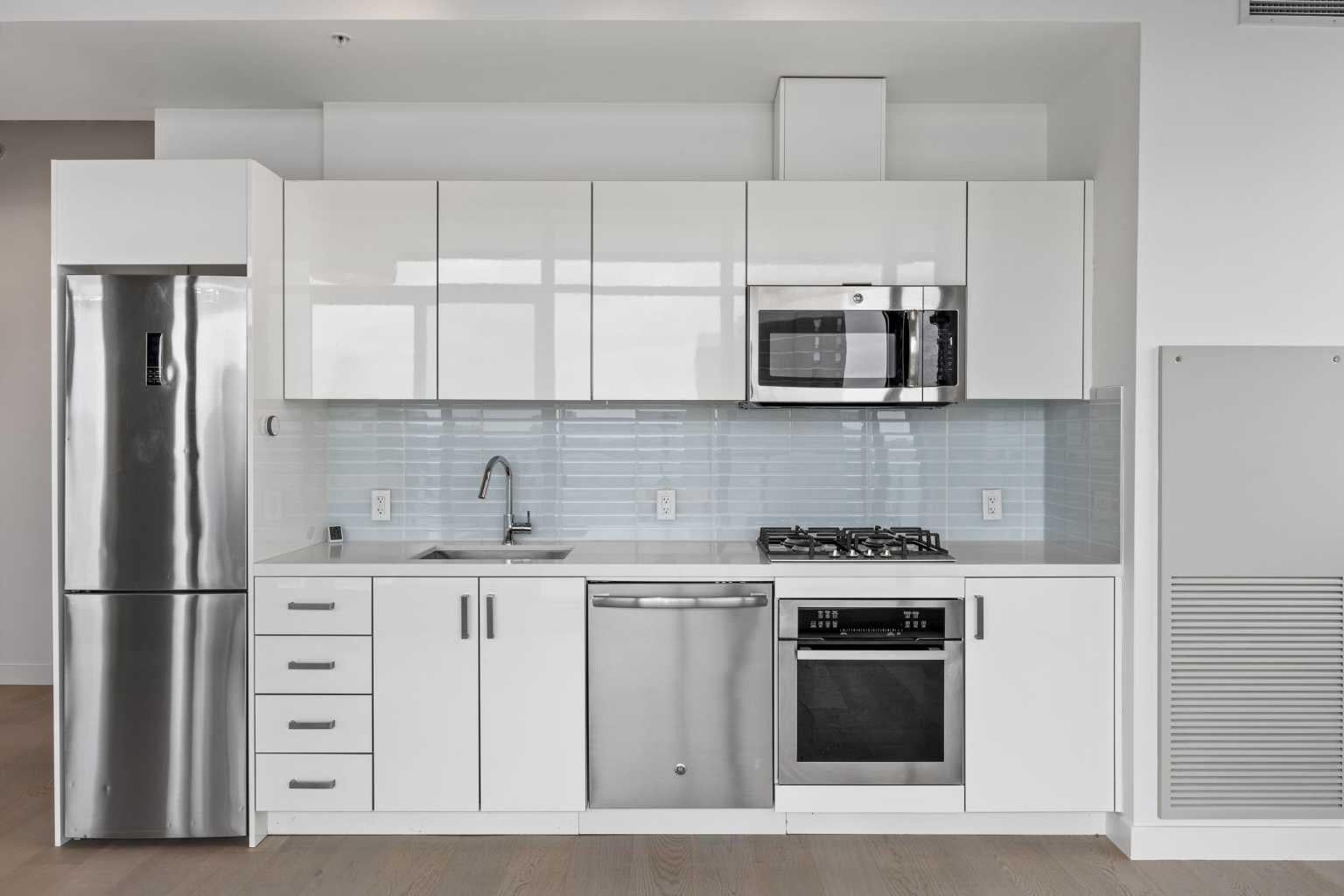 1010 6 Street SW 1608