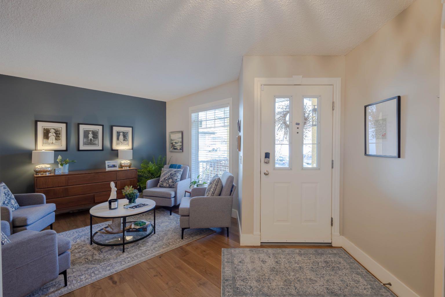 154 Tuscany Ridge Close NW