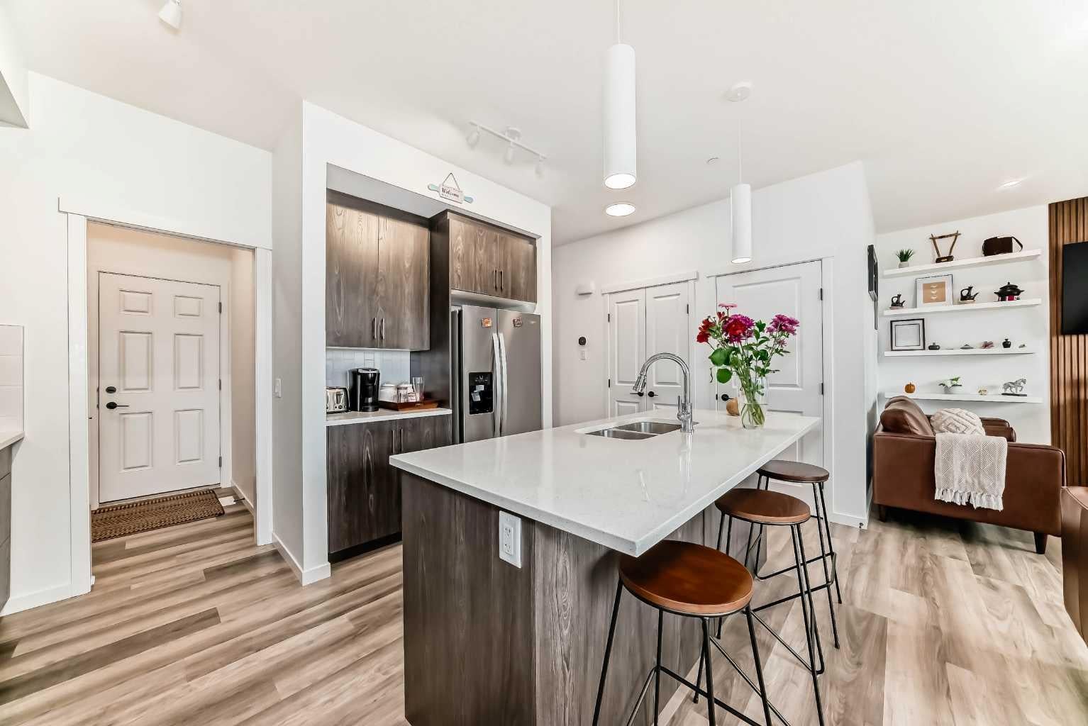 171 Hotchkiss Manor SE