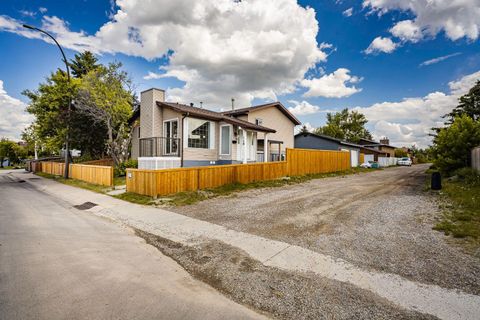 140 Whitworth Way Calgary AB T1Y 6A9