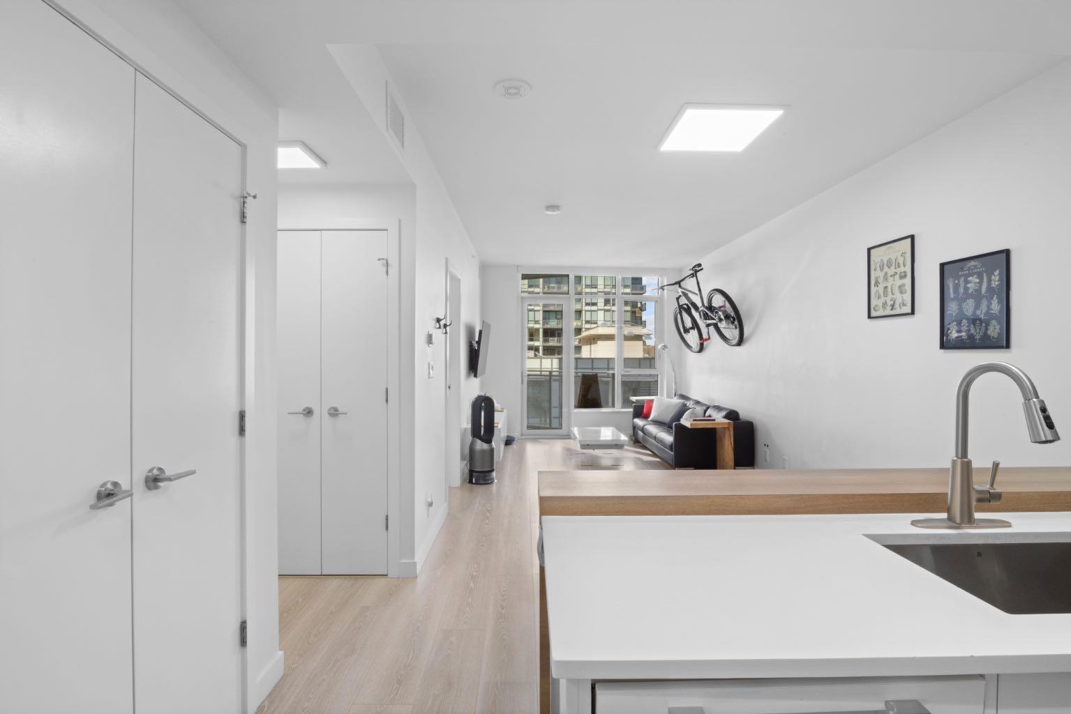 138 Waterfront Court SW 501
