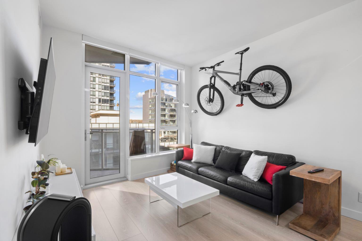 138 Waterfront Court SW 501