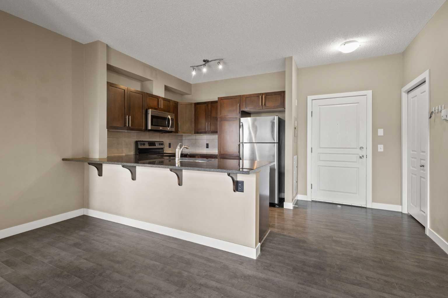 48 Panatella Road NW 207