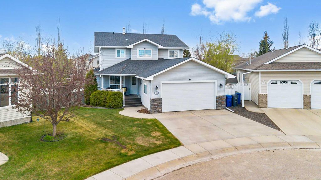 Photo of 199 Adams Close, Red Deer, AB T4R 3C8 (MLS # A2310995)