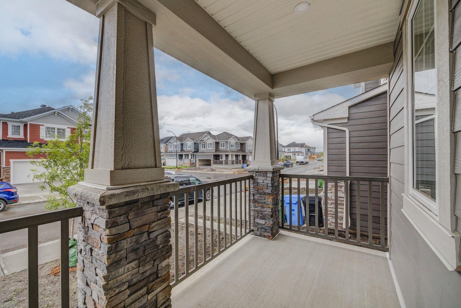 146 Yorkstone Way SW