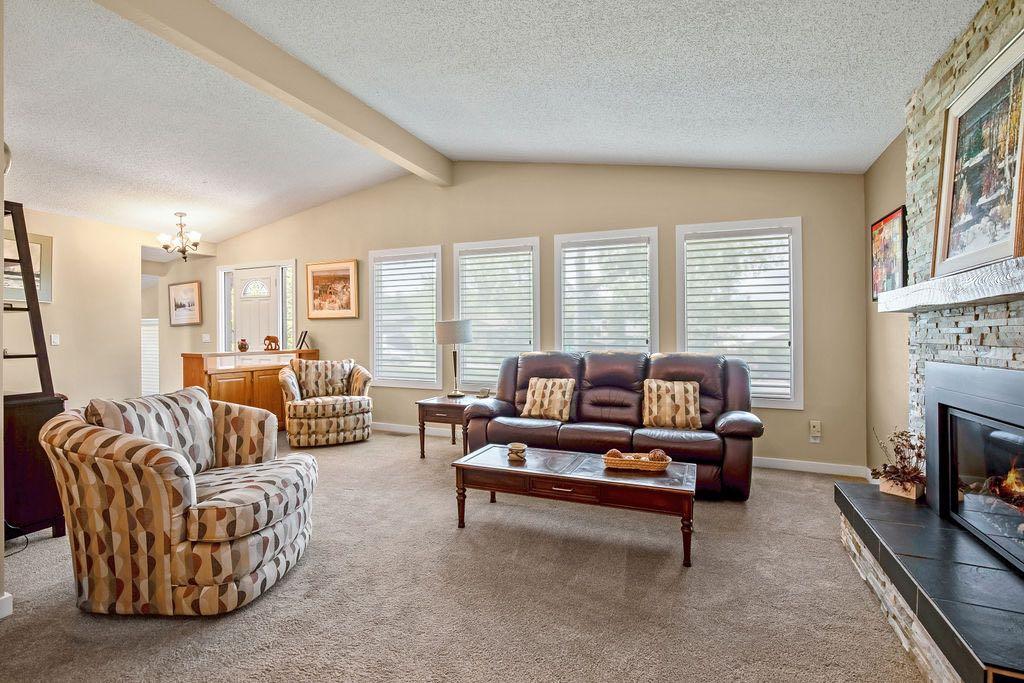 Photo of 1348 Norfolk Drive NW, Calgary, AB T2K 5P6 (MLS # A2328722)