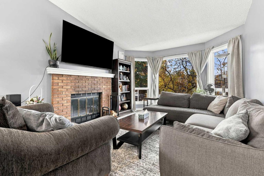 Photo of 16 Mckenna Place SE, Calgary, AB T2Z 1Y7 (MLS # A2352428)