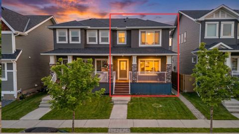 Photo of 254 Redstone Drive NE, Calgary, AB T3N 0N3 (MLS # A2313946)