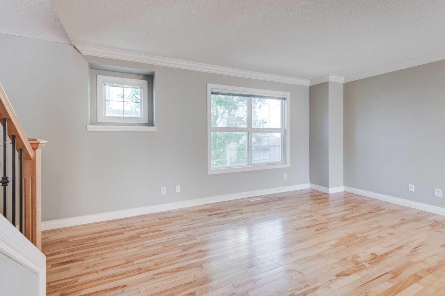 66 Cedarwood Lane SW