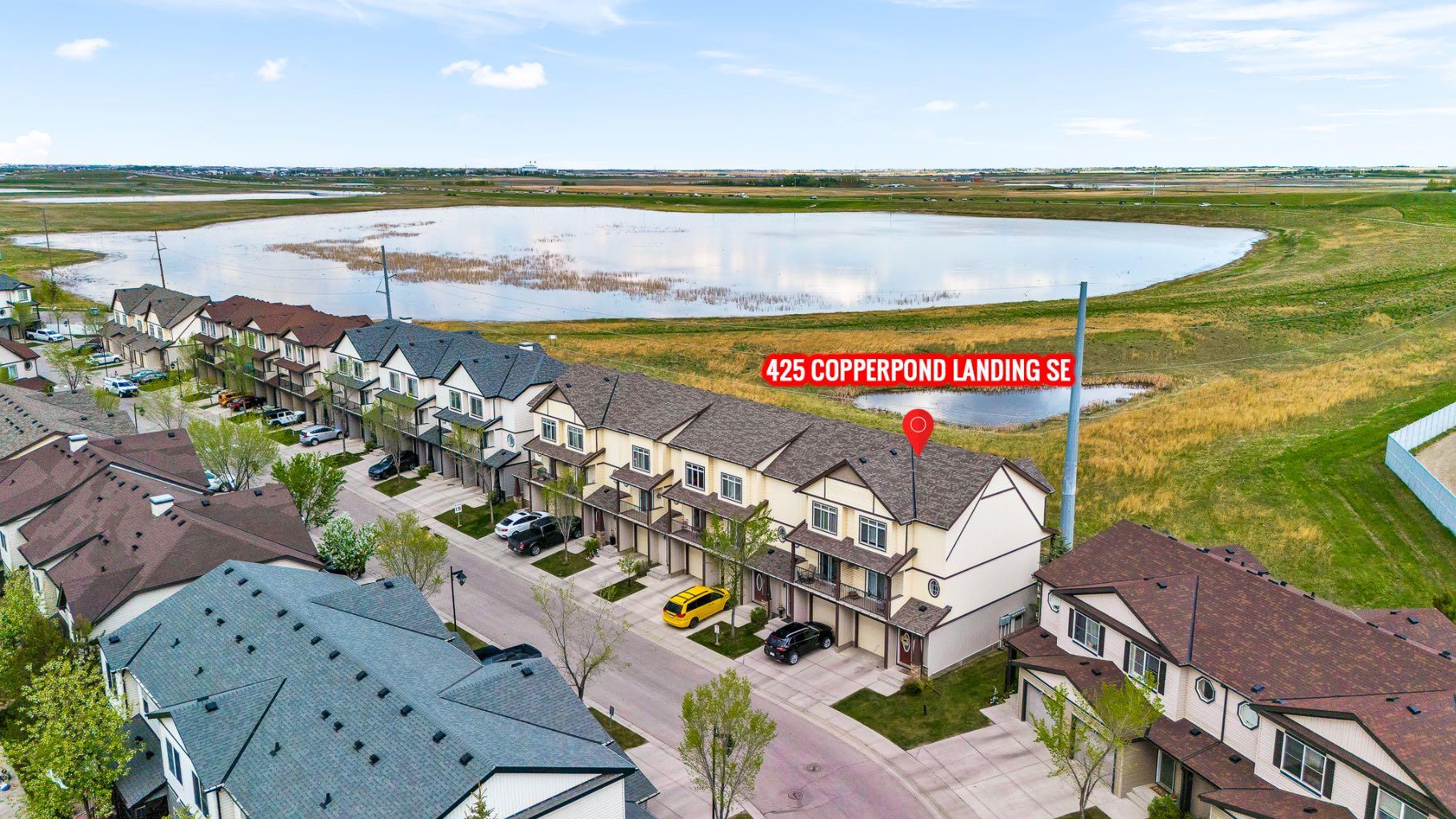 425 Copperpond Landing SE