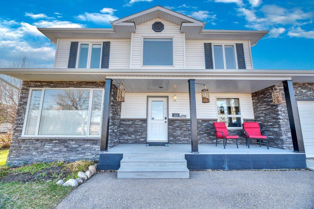 701 East Lakeview Road