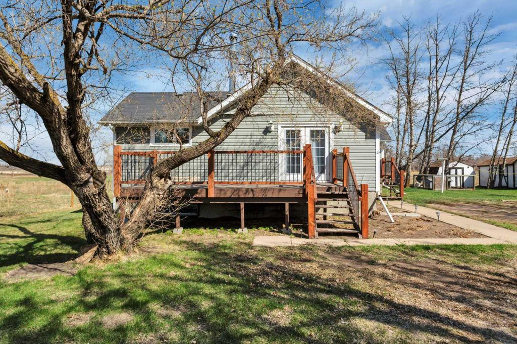 Photo of 22228 410 Township, Rural Lacombe County, AB T0B 3C0 (MLS # A2310028)