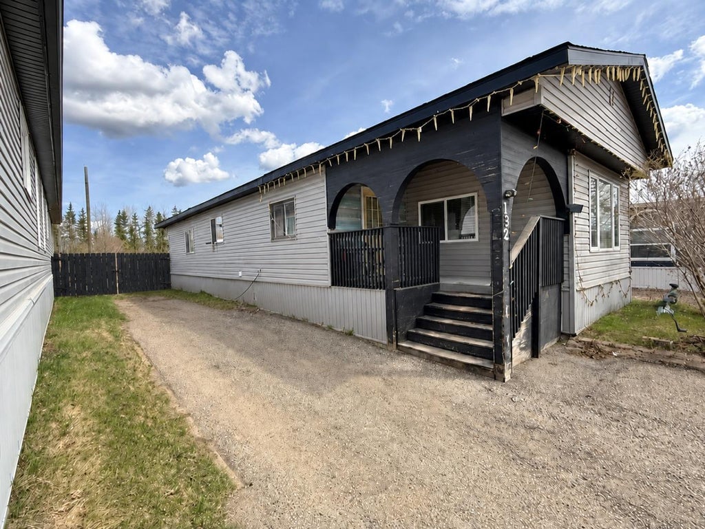 Photo of 192 Grandview Crescent, Fort McMurray, AB T9H 4X8 (MLS # A2353916)