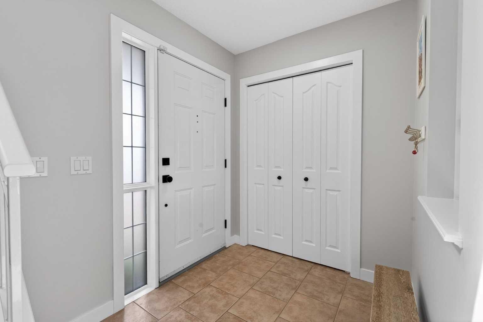 10 Somerglen Crescent SW