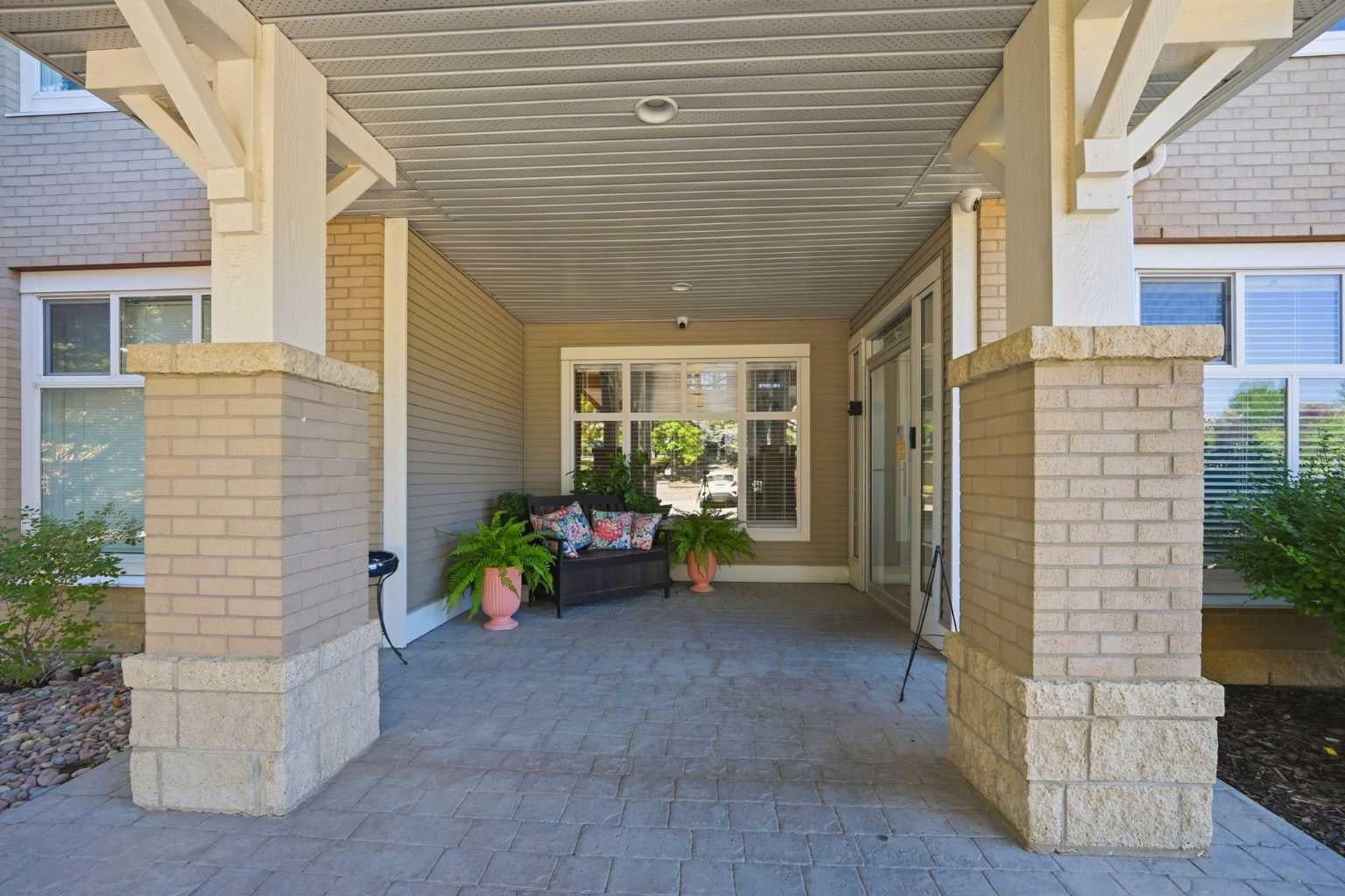 1010 Arbour Lake Road NW 3137