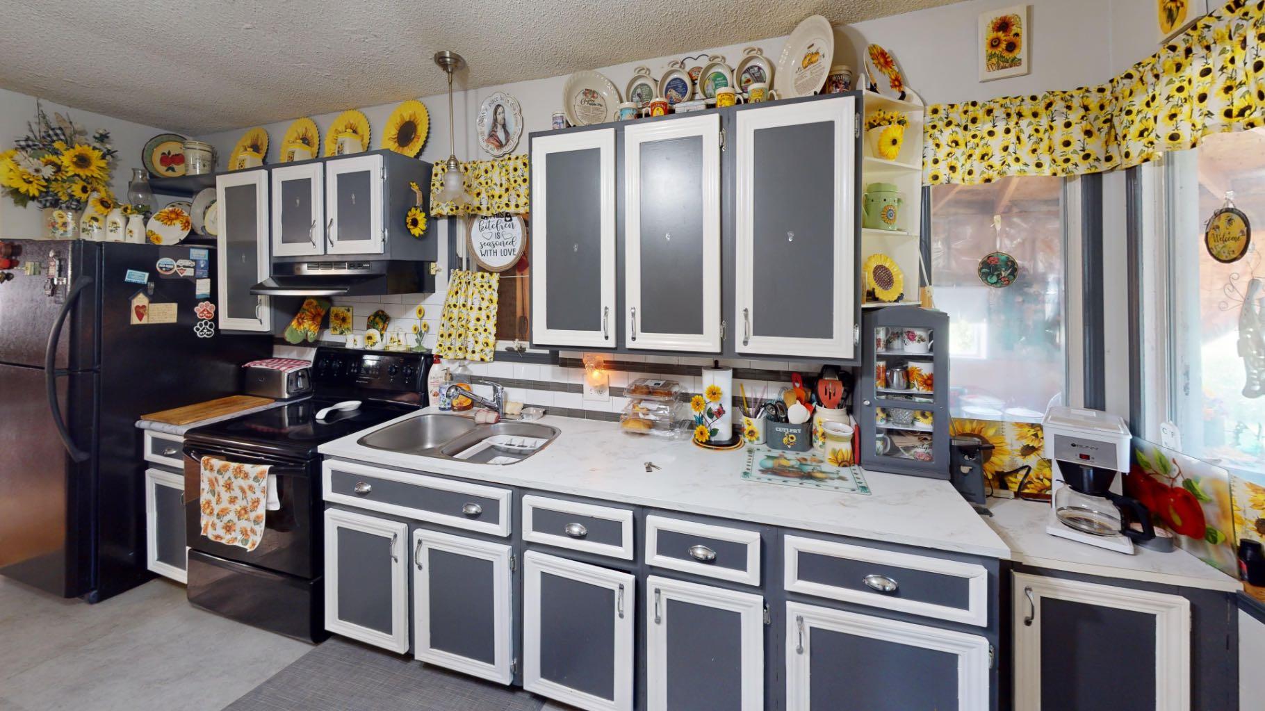 219 181043 HWY 550 Drive