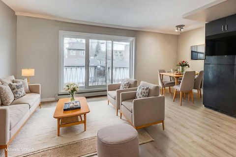 916 3 Avenue NW 4 Calgary AB T2N 0J6