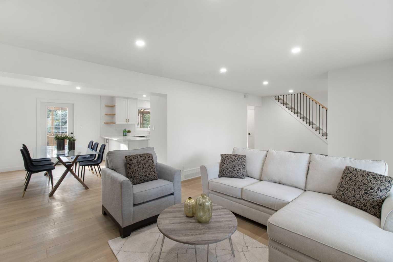 472 Cedarille Crescent SW