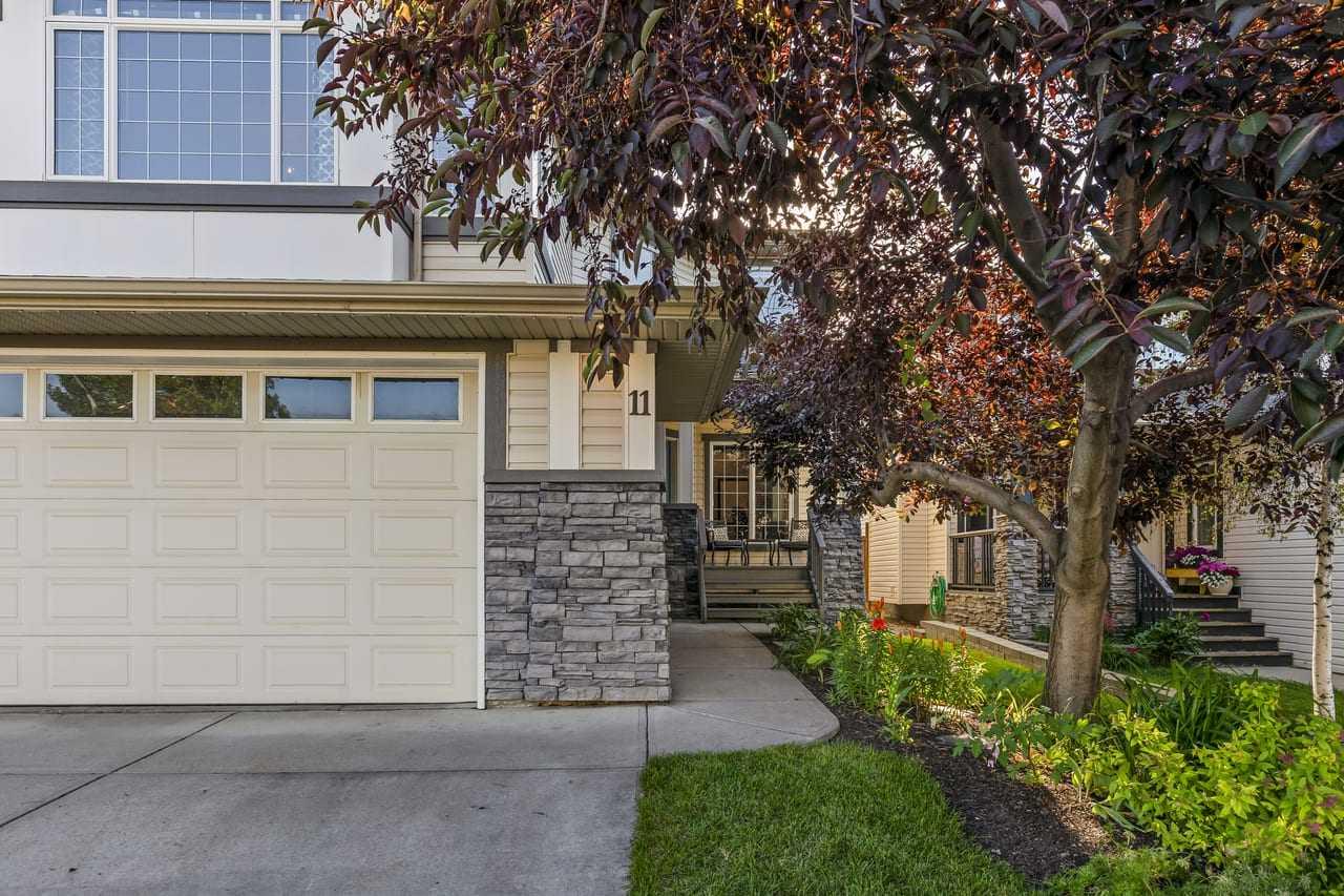 11 Chapala Square SE