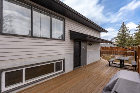Photo of 3459 30A Avenue SE, Calgary, AB T2B 0H7 (MLS # A2301752)