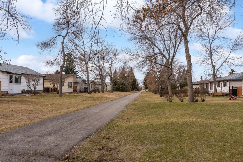 Photo of 3459 30A Avenue SE, Calgary, AB T2B 0H7 (MLS # A2301752)