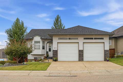 Photo of 83 Irving Crescent, Red Deer, AB T4R 3S3 (MLS # A2334780)